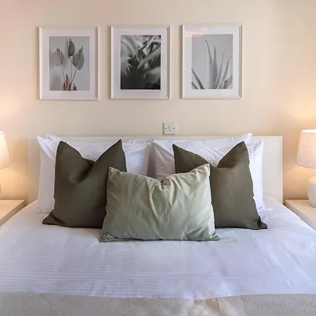 Phaedrus Living Old Town Seaview Flat Apartament Pafos