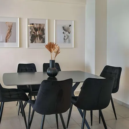 Apartment Phaedrus Living Old Town Seaview Flat