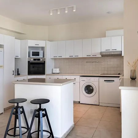 Apartment Phaedrus Living Old Town Seaview Flat *